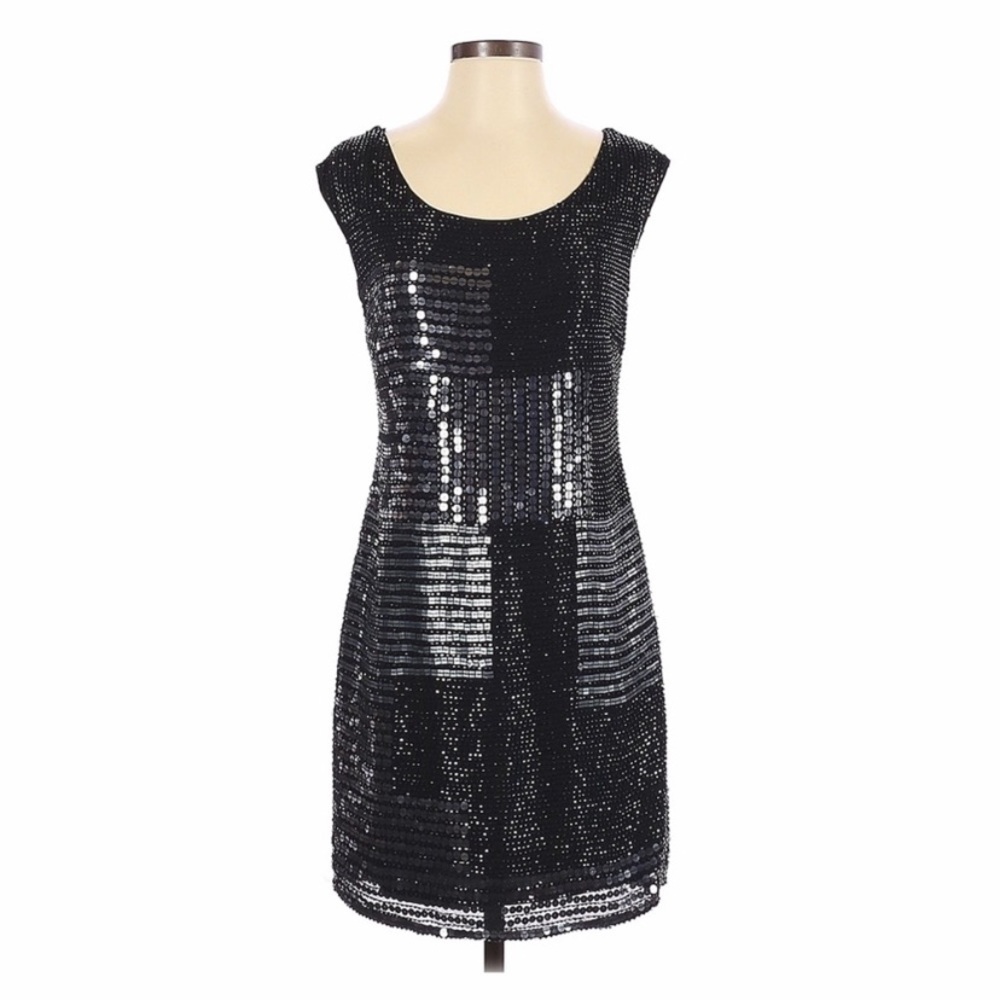 Adrianna Papell sleeveless fish scale sequins cocktail dress - Picture 3 of 8